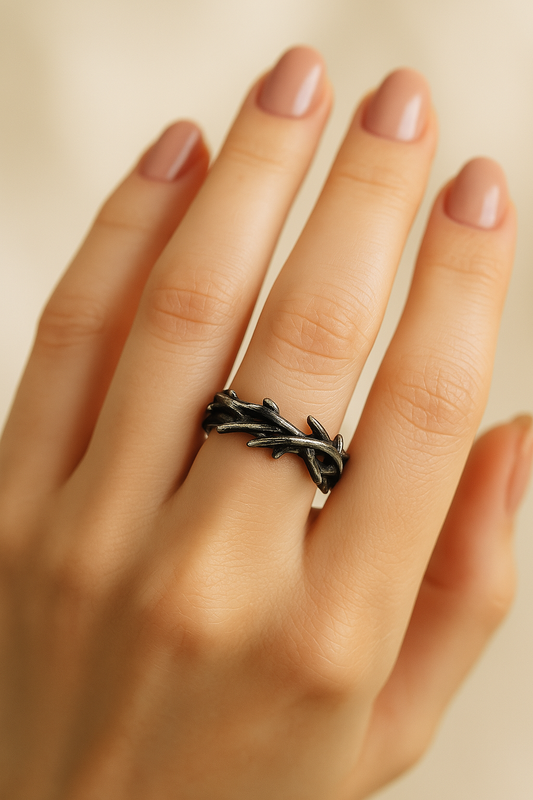 Vintage Black Crown of Thorns Ring-Maryam Jewelry