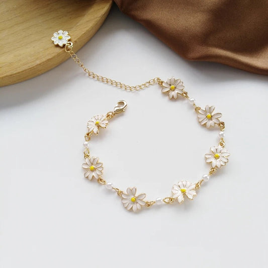 Vintage Pearl Gold White Flower Bracelet-Maryam Jewelry