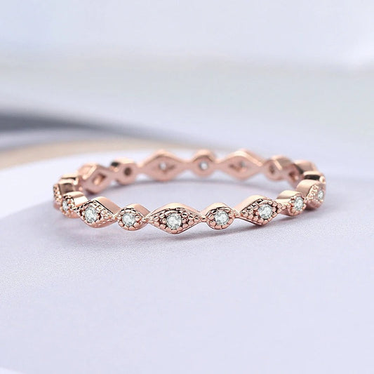 Vintage Rose Gold Diamond Stone & Wavy Design Ring-Maryam Jewelry