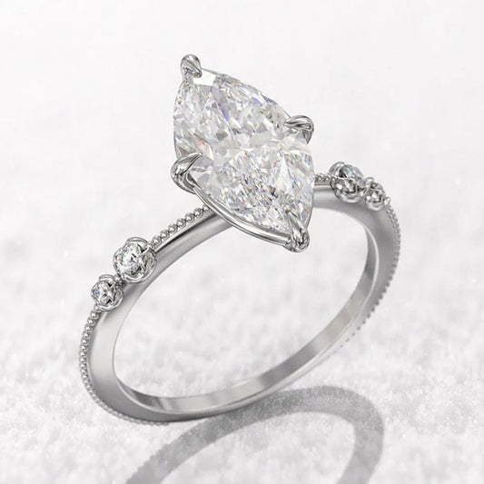 Vintage Silver Brilliant Ring